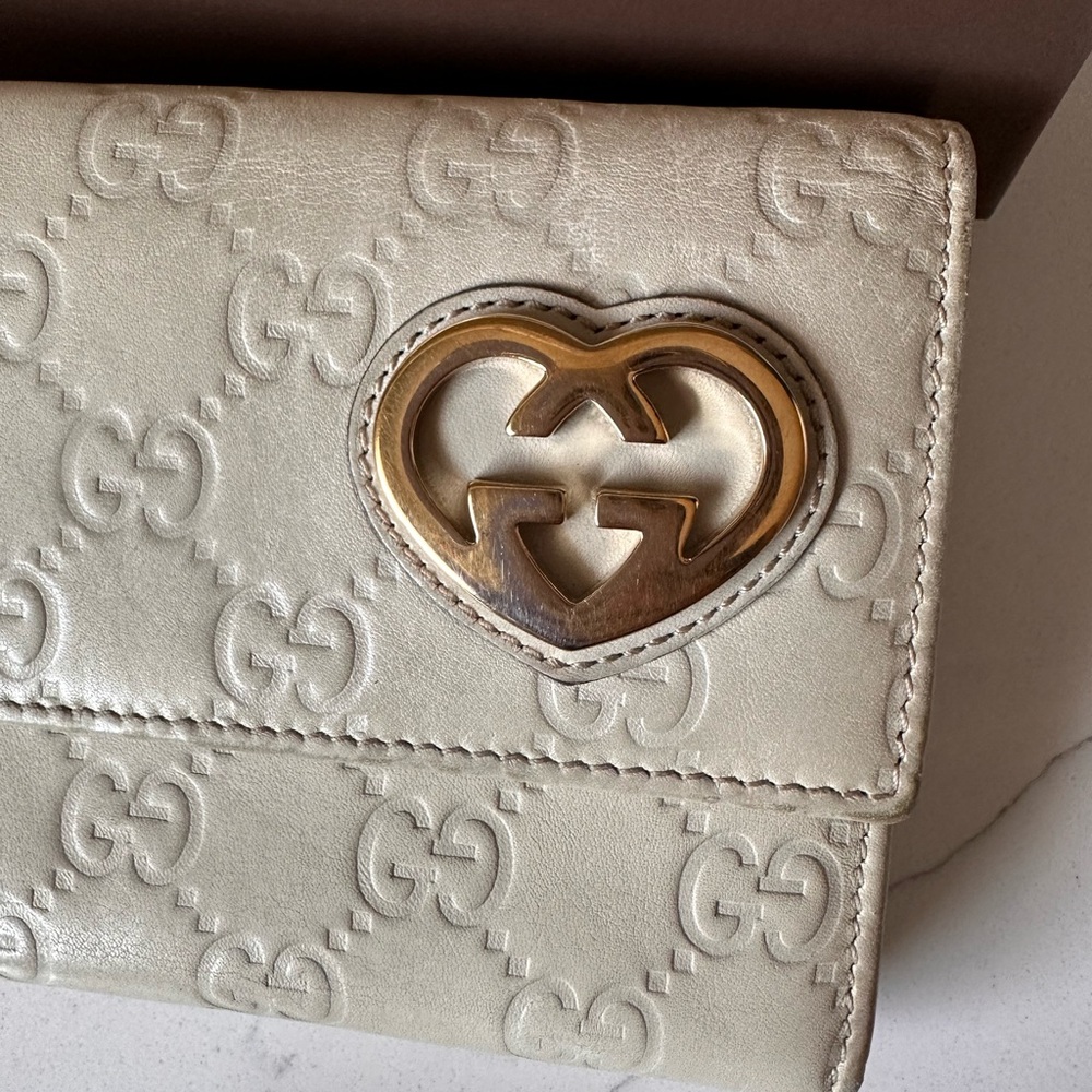 Gucci Guccissima Monogram Ivory Leather Lovely Heart Continental Long Wallet - Picture 13 of 14